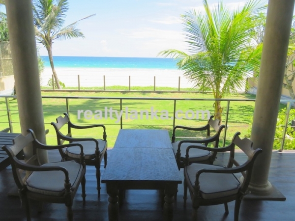 Eye Catching Villa facing Habaraduwa Beach
