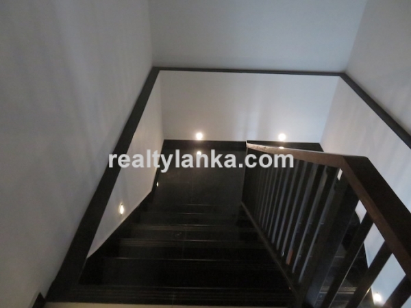 4 Bedroom villa Bentota